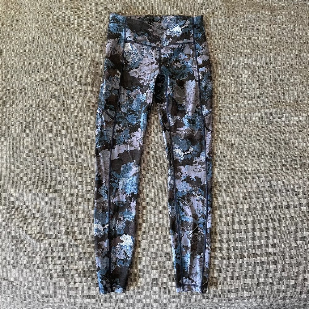 Lululemon Speed Up 28" Tight, size 6